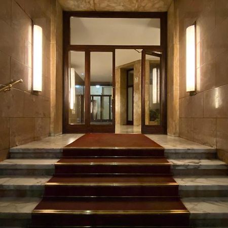 Bnb Capital Milano Central Station - Red المظهر الخارجي الصورة